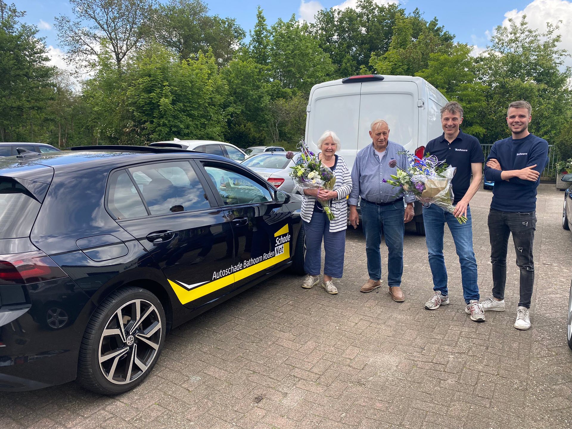 Bathoorn autoschade bestaat 55 jaar!